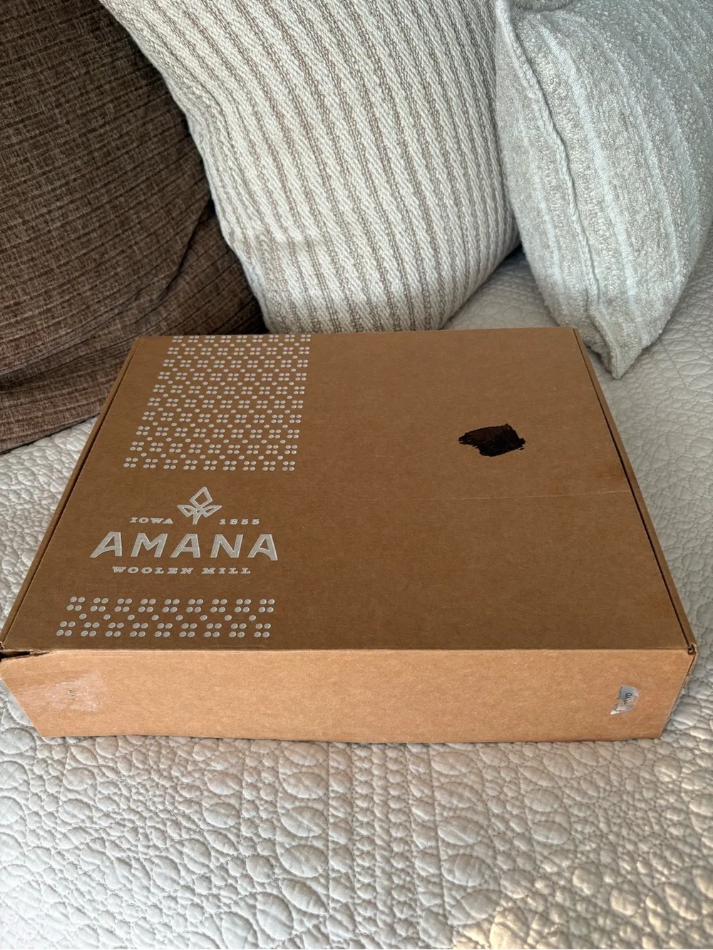 Amana Woven Cotton Throw Blanket - Cream